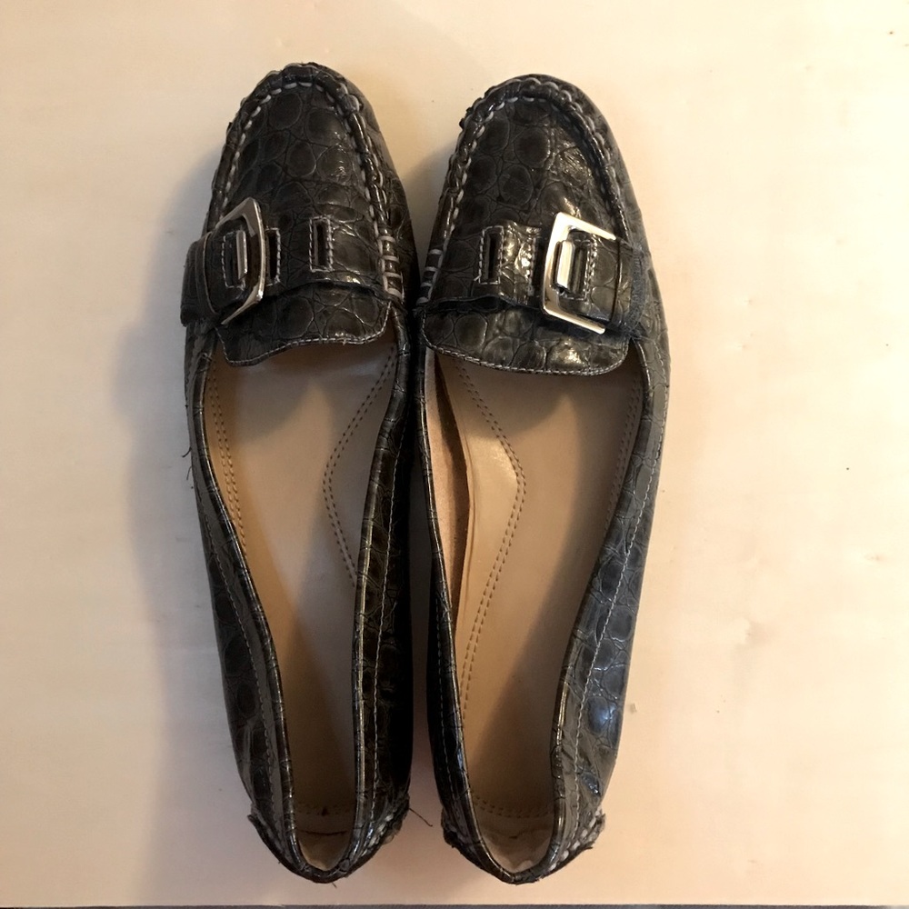 Naturalizer Heaven Size 9M Gray Croc Loafer